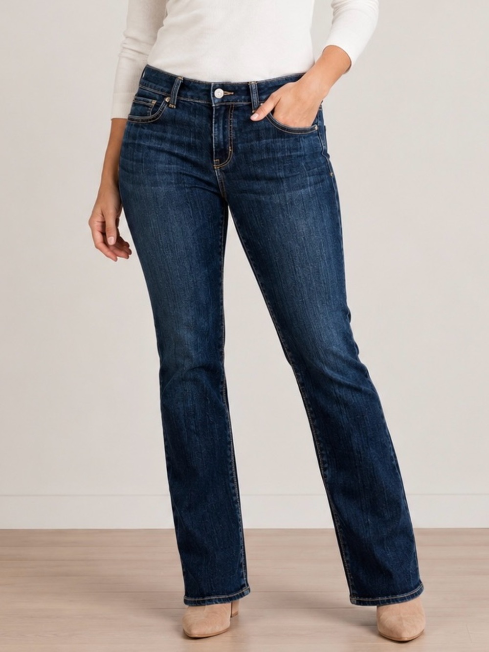 American Eagle Jeans Size 4 Bootcut Dark Blue Artist Stretch